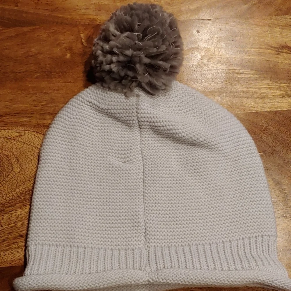 NEW Under Armour Snow Hat